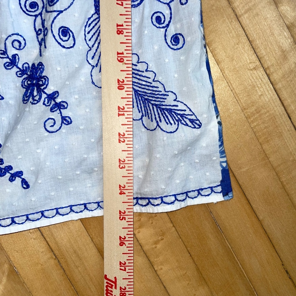 MEADOW RUE Anthropologie Embroidered Cami Tank Cotton Boho Mediterranean Coastal - Picture 12 of 12